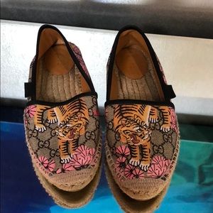 gucci tiger espadrilles